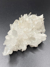 Load image into Gallery viewer, Crystal Quartz Cluster