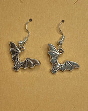 Load image into Gallery viewer, Bat Earrings