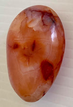 Cargar imagen en el visor de la galería, Carnelian Palm Stone