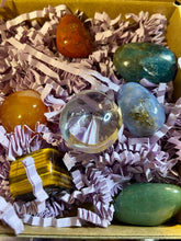 Load image into Gallery viewer, 7 Stone Chakra Set