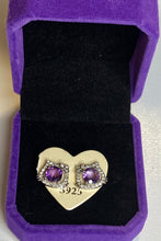Load image into Gallery viewer, Stud Earrings