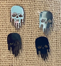 Load image into Gallery viewer, Skull Stud Earrings