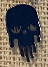 Load image into Gallery viewer, Skull Stud Earrings