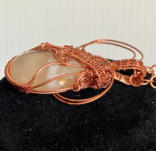 Load image into Gallery viewer, Flower Agate In Copper Pendant