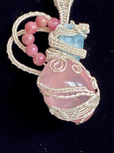 Load image into Gallery viewer, Trio Pendant