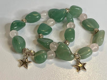 Cargar imagen en el visor de la galería, Green Aventurine and Rose Quartz Stretch Bracelet
