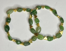 Load image into Gallery viewer, Green Jade Heart Stretch Bracelets
