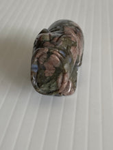Charger l&#39;image dans la galerie, Hippo Stone Carving
