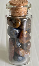 Charger l&#39;image dans la galerie, Wishing Stone Bottles
